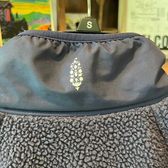 Fp movement by Free People women’s hit the slopes fleece jacket size large - Picture 6 of 12